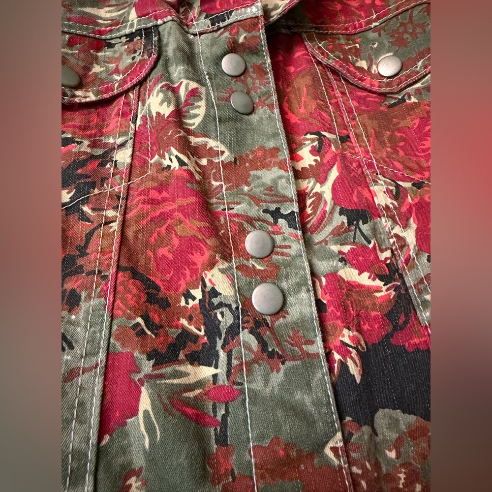 Live a Little Floral Print Jean Jacket in Red and Olive - Picture 8 of 9